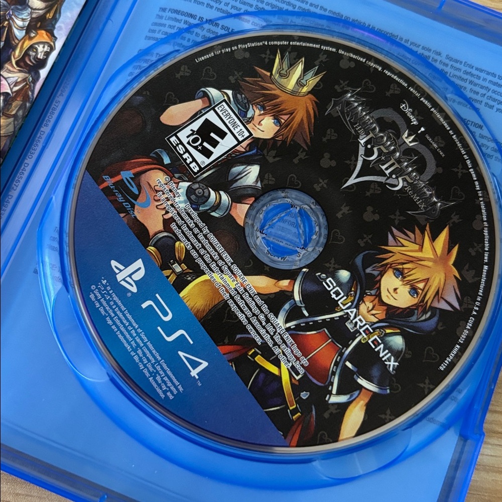 PS4 Kingdom Hearts and 1.5 + 2.5 Remix - Picture 3 of 4